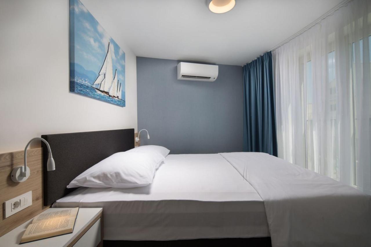 Lux Vista Suite Umag Exterior photo