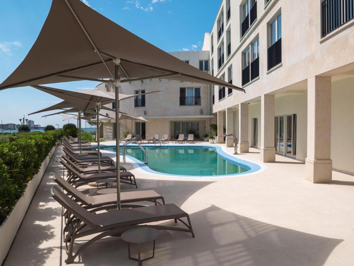 Lux Vista Suite Umag Exterior photo
